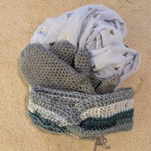 Cozy Gray and Teal Winter Set : Ear Warmer, Gloves & Scarf